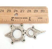 Load image into Gallery viewer, Moroccan handmade Tuareg silver cross pendant, Ethnic Tribal, Tuareg Silver, Sahara jewelry, Ethnic Jewelry, Tribal Jewelry