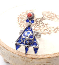 Load image into Gallery viewer, Moroccan Talismanic Berber Silver Enamel Ring size 9, tribal jewelry, Silver, Ethnic Jewelry, Tribal Jewelry