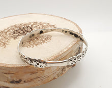 Load image into Gallery viewer, Antique Silver Moroccan Sahrawi bangle Bracelet Ethnic Tribal,Guedra Dance,Tribal Berber,Bracelet Mizam.Morocco,Western Sahara