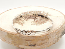 Load image into Gallery viewer, Antique Silver Moroccan Sahrawi bangle Bracelet Ethnic Tribal,Guedra Dance,Tribal Berber,Bracelet Mizam.Morocco,Western Sahara