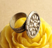 Load image into Gallery viewer, Antique Silver Ethiopian Ring size 8 tribal jewelry Hand Crafted ,Silver,Ethnic Jewelry,Tribal Jewelry