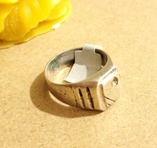 Load image into Gallery viewer, Antique Silver Ethiopian Wedding Ring size 10.5 tribal jewelry Hand Crafted, Silver, Ethnic Jewelry, Tribal Jewelry