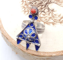 Load image into Gallery viewer, Moroccan Talismanic Berber Silver Enamel Ring size 9, tribal jewelry, Silver, Ethnic Jewelry, Tribal Jewelry