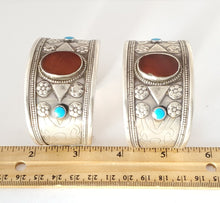 Load image into Gallery viewer, Antique Silver Bracelet Goldwashed Turkoman Tekke, Central Asia jewelry, Tribal Jewelry, Turkmen Bracelets, tribal bracelets, ethnic jewelry