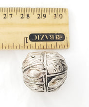 Load image into Gallery viewer, Old silver hallmarked beads from Yemen circa 1910s,Hand Crafted Silver,Ethnic Jewelry,Tribal Jewelry,