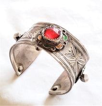 Load image into Gallery viewer, Antique SILVER Enamel Moroccan Berber Ida ou Nadif BRACELET,ethnic tribal,tribal bracelets,Moroccan jewelry,ethnic jewelry,Tuareg bracelets
