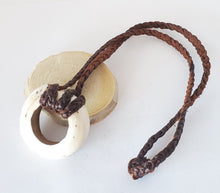 Load image into Gallery viewer, Antique shell slices Necklace Berber Morocco tribal jewelry,old shell slices,Moroccan jewelry,shell Necklace,Ethiopia Silver