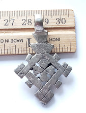 Load image into Gallery viewer, Ethiopian Christian silver cross pendant cross,religious cross,Ethiopian Cross,Coptic Cross,Coptic ethiopian bronze