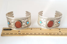 Load image into Gallery viewer, Antique Silver Bracelet Goldwashed Turkoman Tekke, Central Asia jewelry, Tribal Jewelry, Turkmen Bracelets, tribal bracelets, ethnic jewelry