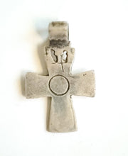 Load image into Gallery viewer, Ethiopian Christian 925 silver Coptic cross pendant ,silver cross, religious cross, Ethiopian Cross, Coptic Cross, ethiopian Silver