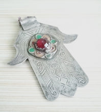 Load image into Gallery viewer, Moroccan Old Silver & Enamel Hand of Fatima Hamsa Pendant Amulet,Berber Jewelry,African Jewelry,Moroccan Jewelry,Hand of Fatima Charm,