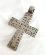 Load image into Gallery viewer, Antique Ethiopian Christian silver cross pendant,Amulet pendant,Genuine old neckcross,Good silver,Boho jewelry
