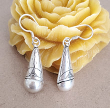 Load image into Gallery viewer, Moroccan Berber Sterling Silver Dangle Earrings silver 925,Berber Jewelry,sliver Earrings,Dangle &amp; Drop Earrings,
