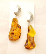 Load image into Gallery viewer, Baltic amber Earrings ,Dangle &amp; Drop Earrings, Natural Baltic amber, Polished amber, Genuine amber, Amber beads, Gemstone earrings
