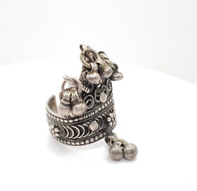 Load image into Gallery viewer, Antique Bawsani Yemen Silver wedding Ring size 9.5 Yemen tribal ,tribal jewelry ,Hand Crafted Silver,Yemen Jewelry ,filigree Jewelry
