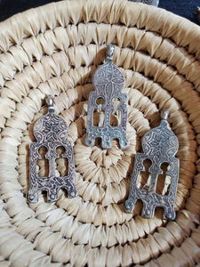 Moroccan Berber Old traditional 1 silver doorways pendant, Berber Talisman, Berber Jewelry, African Jewelry, Moroccan Jewelry