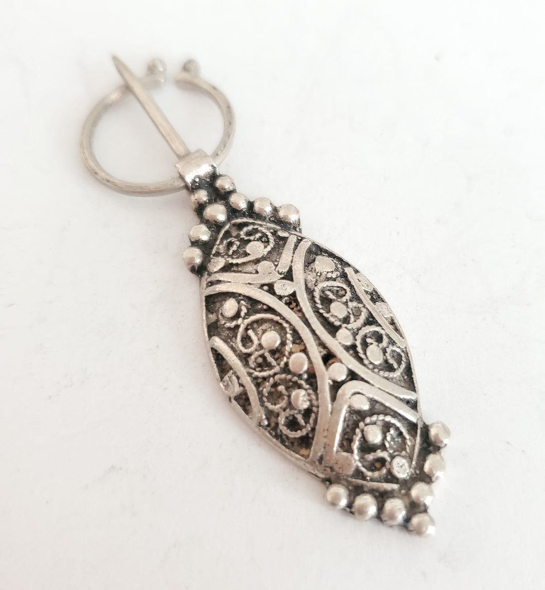 Moroccan Berber Old traditional silver pendant, Berber Talisman, Berber Jewelry, African Jewelry, Moroccan Jewelry, Berber Ethnic,