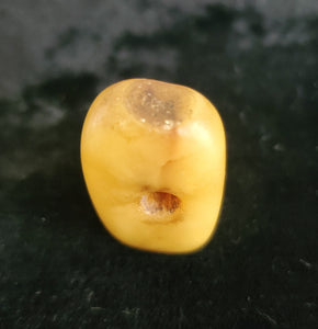 Antique natural amber bead from Morocco 8 gr, Amazigh amber, natural amber, amber jewelry, Berber genuine amber, Moroccan amber,