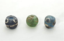 Load image into Gallery viewer, 3 Ancient Blue Green Glass Eye beads Early Islamic Mali African Trade,Blue Glass Eye Bead,Ancient glass, paste bead,Antique beads
