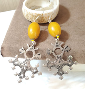 Moroccan Vintage Silver Tuareg Earring Amber, Tribal Earring, Moroccan Earring, Tuareg Earring, Tuareg jewelry