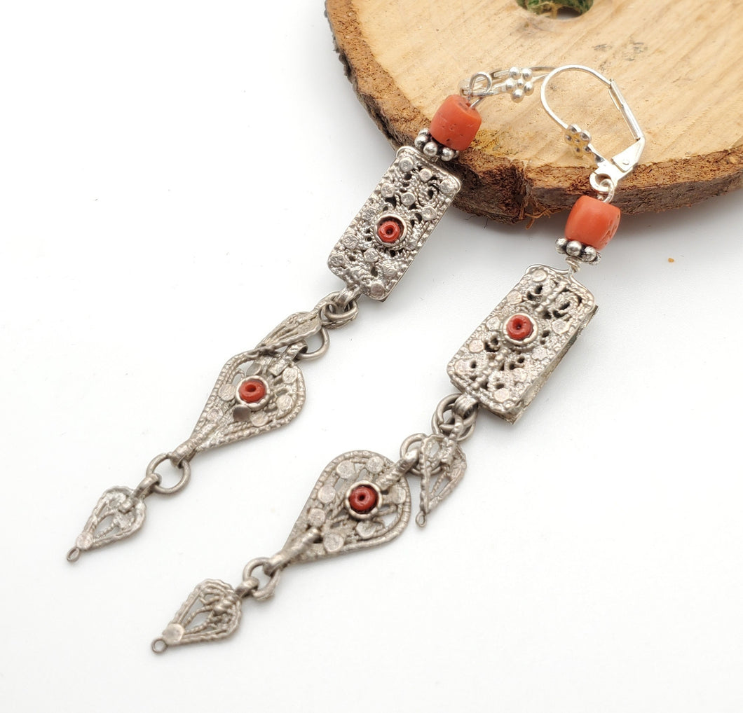 Antique Bawsani Yemen dangling Bells silver Earrings with coral Beads Earrings, yemeni jewelry,danglin Earrings,Bawsani Earrings