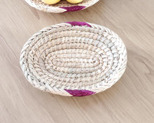 Load image into Gallery viewer, African Ethiopian handwoven Round bread or fruit basket,African Art, Décor Baskets,Wicker Basket, Straw Basket ,Wall Boho Decor
