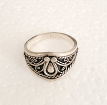 Load image into Gallery viewer, Moroccan Hand Made sterling silver 925 Berber Ring size 10,Ethnic Rings ,Tribal Jewelry, Moroccan Rings, Berber Jewelry
