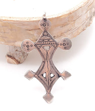 Load image into Gallery viewer, Moroccan handmade Tuareg silver cross pendant, Ethnic Tribal, Tuareg Silver, Sahara jewelry, Ethnic Jewelry, Tribal Jewelry
