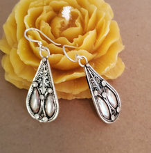 Load image into Gallery viewer, Traditional Old Silver Tuareg hoop earrings Ethnic Tribal,Ethnic Jewelry,sliver Earrings,Dangle &amp; Drop Earrings,Tribal Jewelry,
