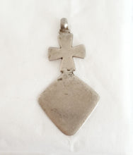 Load image into Gallery viewer, Unique Ethiopian Christian Old 925 silver pendant, Christian Pendant, Ethnic Tribal,Handmade,Ethiopian Jewelry
