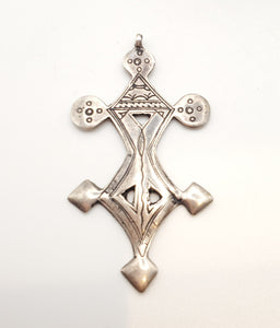 Moroccan handmade Tuareg silver cross pendant, Ethnic Tribal, Tuareg Silver, Sahara jewelry, Ethnic Jewelry, Tribal Jewelry