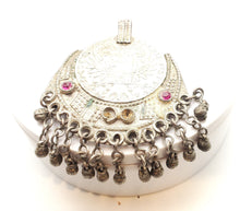 Load image into Gallery viewer, Antique Yemen Silver Dangle Pendant: Maria Theresa Coin Jewelry

