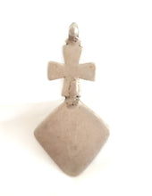 Load image into Gallery viewer, Old Ethiopian 925 Silver Christian Pendant: Ethnic Tribal Jewelry
