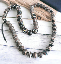 Load image into Gallery viewer, Vintage Venetian Glass Trade Beads: 56 Collectible African Beads Strand
