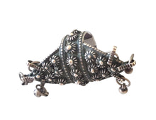 Load image into Gallery viewer, Antique Bawsani Yemen Silver Wedding Ring - Size 8, Filigree Tribal Jewelry
