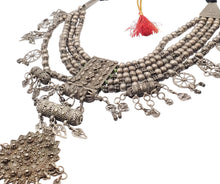 Load image into Gallery viewer, Antique Yemenite Silver Bedouin Necklace: Islamic Filigree Kirdan, 1910s
