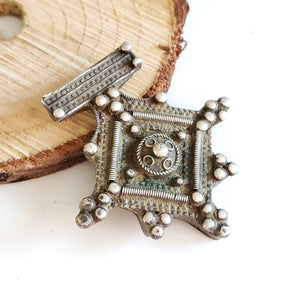 Moroccan Berber Old traditional silver cross pendant,Berber Talisman,Berber Jewelry,African Jewelry,Moroccan Jewelry,Berber Ethnic,