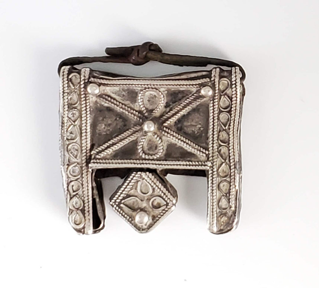 Tuareg Talisman Silver Kitab Gris Gris hand engraved amulet pendant ,Tuareg jewelry ,Sahara jewelry ,moroccan jewelry