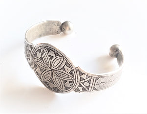Antique Moroccan Tuareg silver anklets cuff bracelet, ethnic tribal, tribal bracelets,Moroccan jewelry, ethnic jewelry, Tuareg bracelets