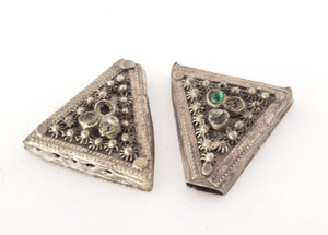 Beautiful vintage Pair of Silver Cones from Yemen circa 1910s,vintage Cones tribal jewelry,Jewish Silver, Yemen filigree, Badyhe Pendant,