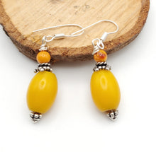 Load image into Gallery viewer, Old African amber silver Earrings Tribal Jewelry,Dangle &amp; Drop Earrings,sliver Earrings,old sliver,sliver Tribal,African Earrings,
